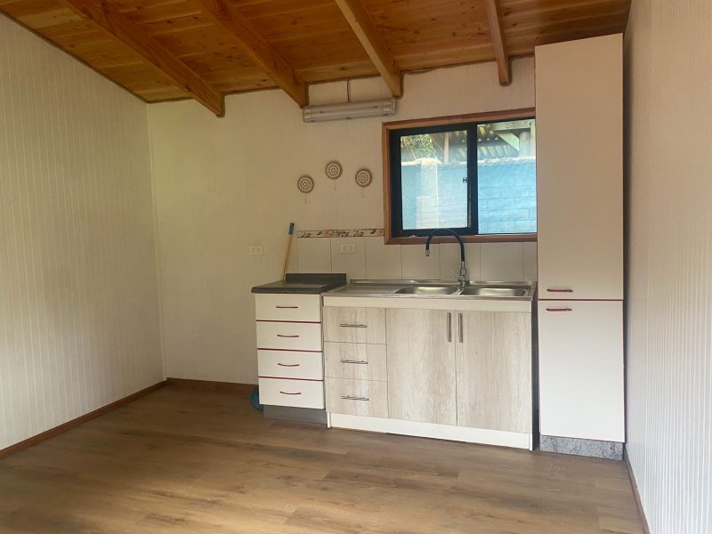 ARRIENDO AÑO CORRIDO CASA DOS HABITACIONES SITIO COMPARTIDO PASAJE MARMONHI