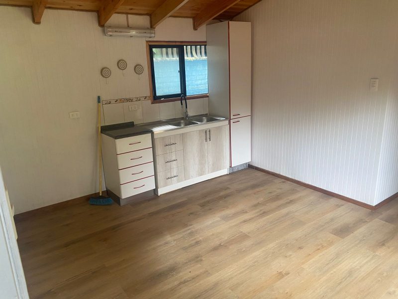 ARRIENDO AÑO CORRIDO CASA DOS HABITACIONES SITIO COMPARTIDO PASAJE MARMONHI