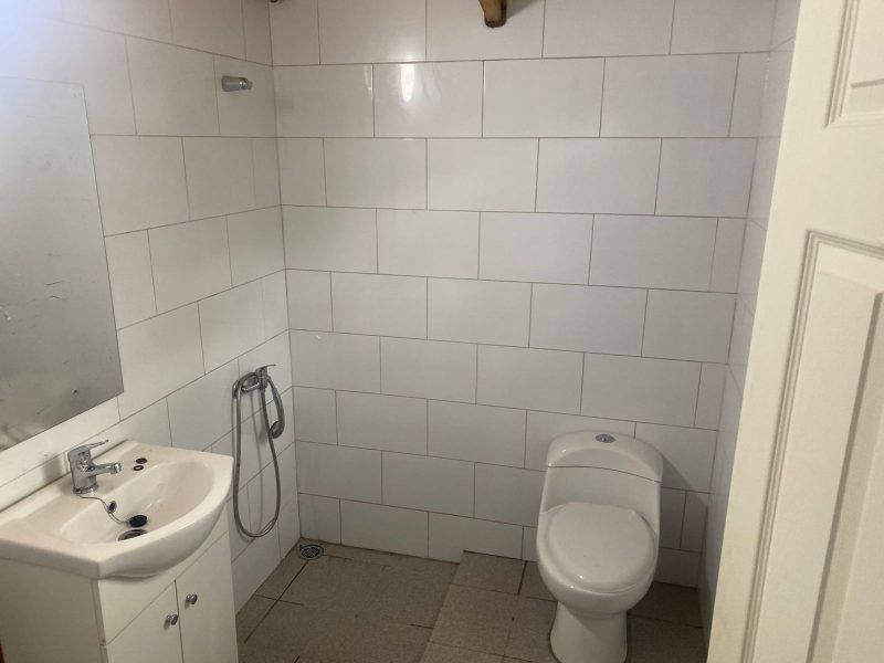 ARRIENDO AÑO CORRIDO CASA DOS HABITACIONES SITIO COMPARTIDO PASAJE MARMONHI