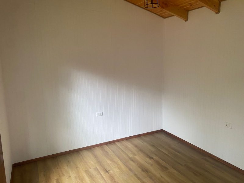 ARRIENDO AÑO CORRIDO CASA DOS HABITACIONES SITIO COMPARTIDO PASAJE MARMONHI